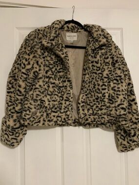 Leopard Print Faux Fur Jacket - Beige/Black